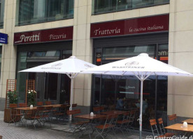 Trattoria Peretti inside