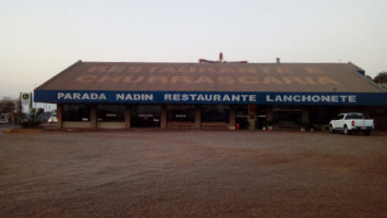 Parada Nadin outside