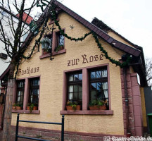 Gasthaus Zur Rose outside