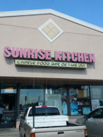 Sunrise Kitchen outside