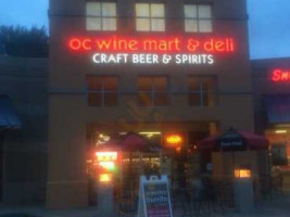 Oc Wine Mart Tasting food