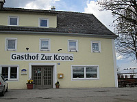 Zur Krone outside