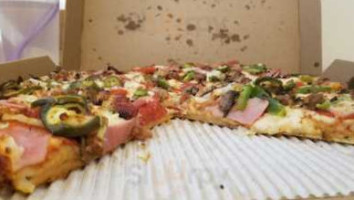 Domino's Pizza food