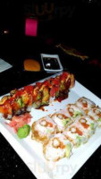 Sushi Roxx food