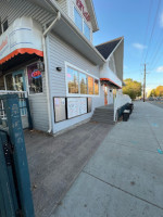 Homestead Ice Cream Novelties outside