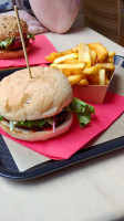 Beastie Burgers Ieper food