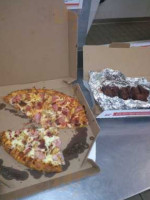 Domino's Pizza food