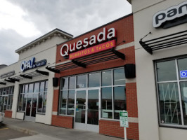 Quesada Burritos & Tacos outside