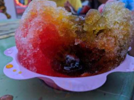 Lani's Hawaiian Style Shave Ice food