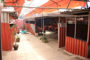 Nakfoodz And Coffee Centre inside