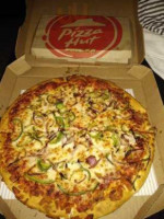 Pizza Hut food