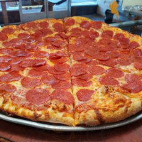 Sparky's Pizza: Sandy food