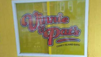 Vinnie Pat's outside