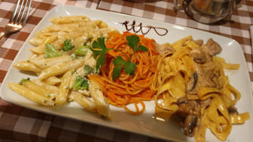 Trattoria Salute food