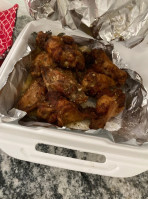 Smokin Wings food