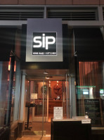 Sip Wine Kitchen food