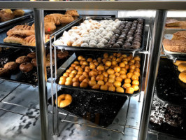 Winchell's Donut House food