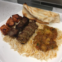 Supreme Kabob House inside