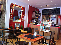 Cafe Cockburn inside