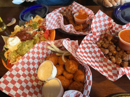 Mcgillicuddy's Tap House food