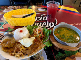 Tostones food