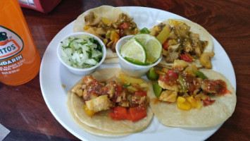 Tacos Don Roge food