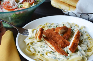 Olive Garden food