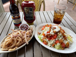 London Bridge Pub food