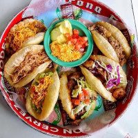 Henry's Puffy Tacos food