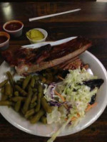 Cowboy's -b-que food