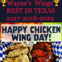 Wayne's Wings food