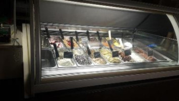 La Dolce Vita Gelateria Merenderia food