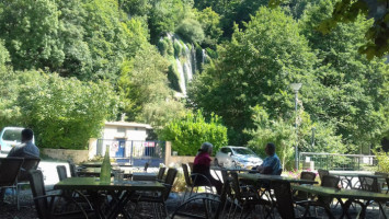 La Cascade inside