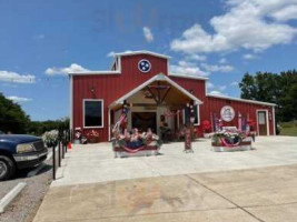 Nash Family Creamery inside