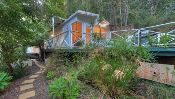 Eumundi Yacht Club outside