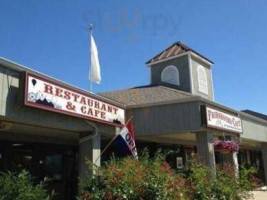 Fairgrounds Cafe outside