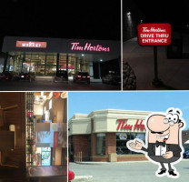 Tim Hortons outside