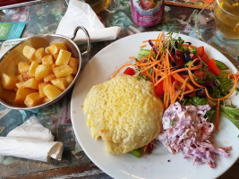 Labyrinth Holistic Community Cafe food