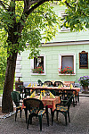 Landgasthaus Lehnerwirt inside