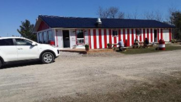 Campbell's Drive-in outside