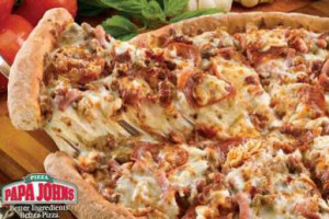 Hungry Howie's Pizza food