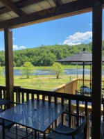 Cedar Rapids Bar And Restaurant outside