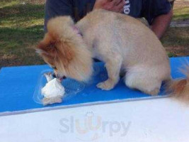 Silver Lake Whippy Dip outside