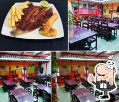 El Parque Colonial food