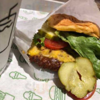 Shake Shack Inner Harbor food