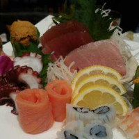 Rishi Sushi Kitchen food