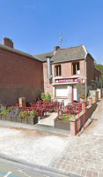 Friterie Chez David Et Marie outside