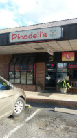 Picadeli's Pub-in-deli outside