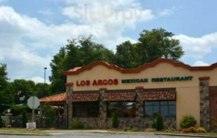 Los Arcos Mexican food