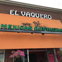 El Vaquero Mexican outside